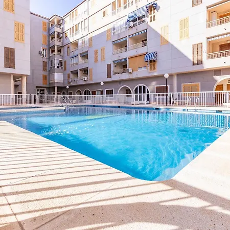 Playa Naufragos Y Piscina Comunitaria *